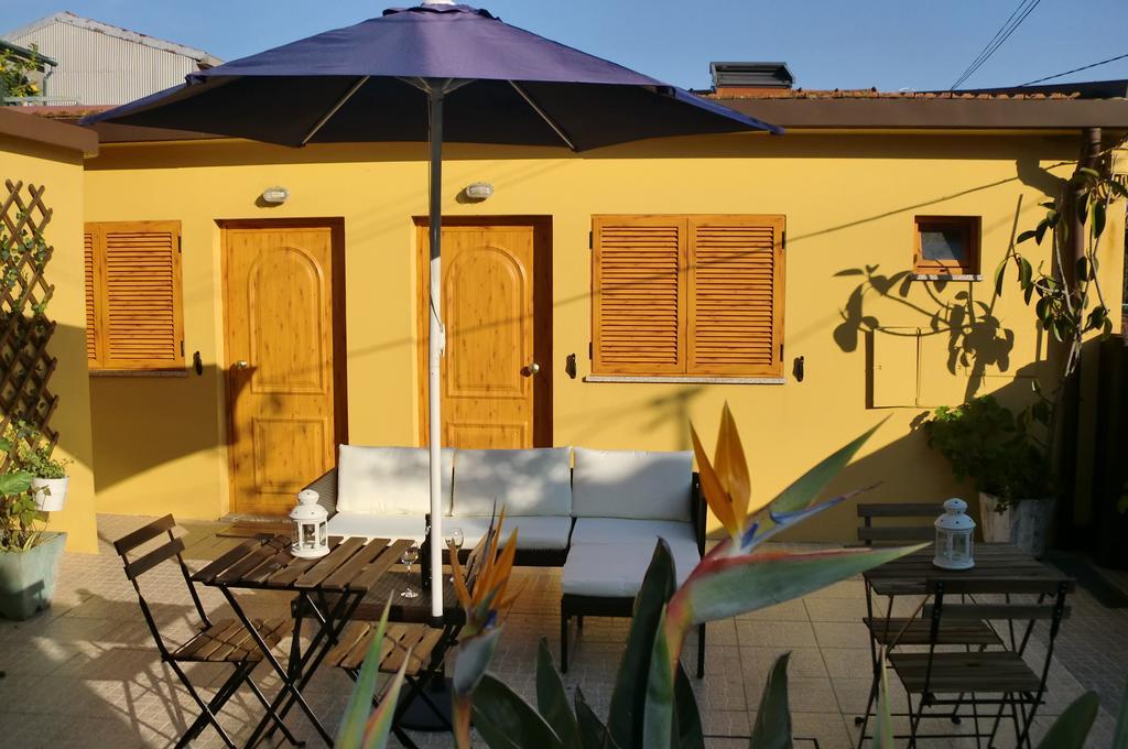 The Yellow House Vila Nova de Gaia Exterior photo